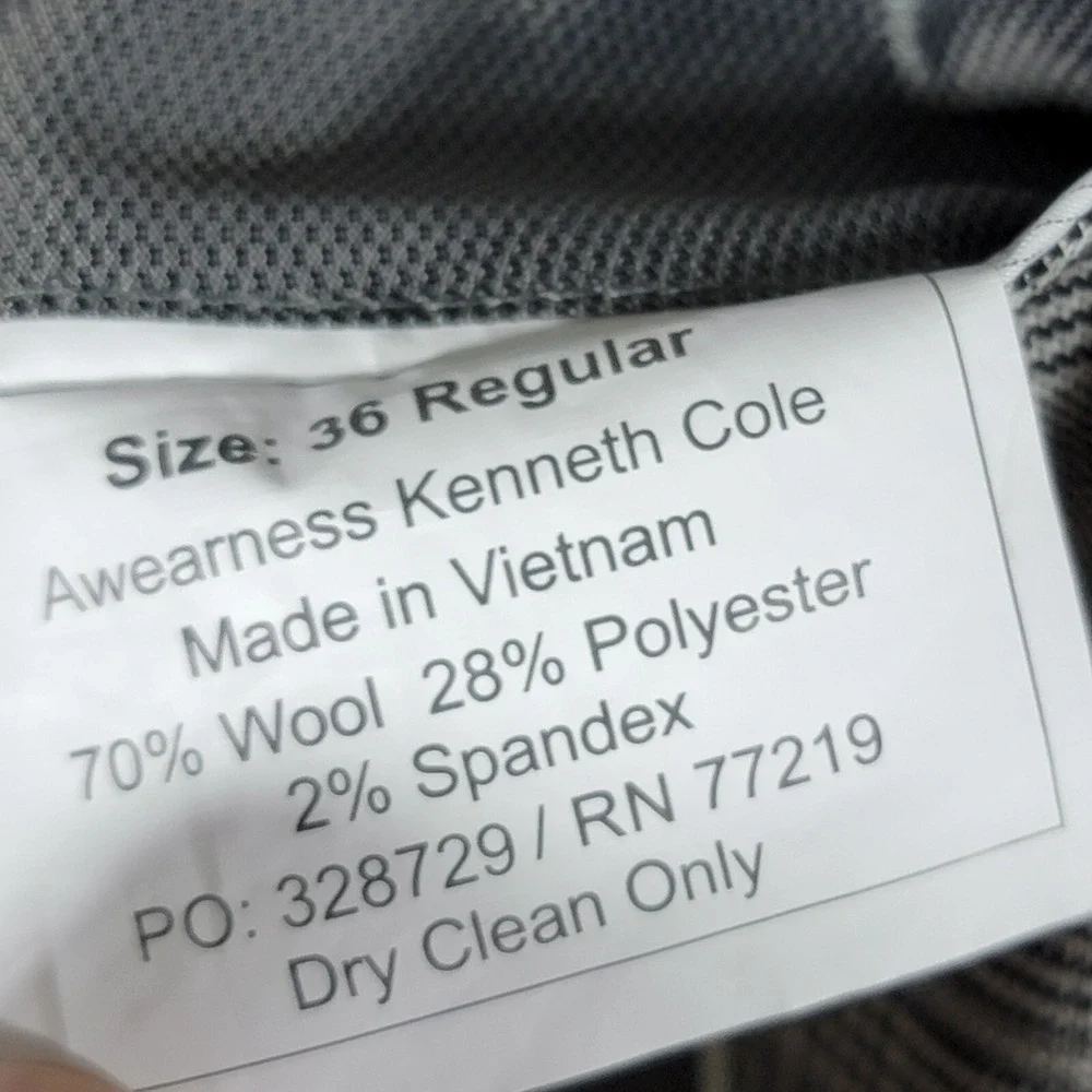 Kenneth Cole Mens Sport Coat Blazer Two‎ Button Gray Plaid Wool Poly Slim 36R